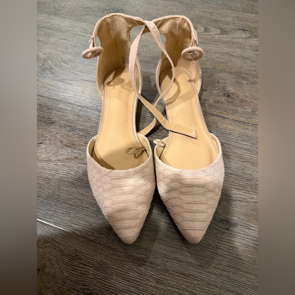 Express Pink Snake Textured Flats